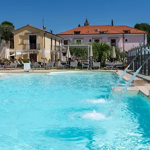Il Casale Appartementi Wellness E Piscina Riscaldata Tovo San Giacomo