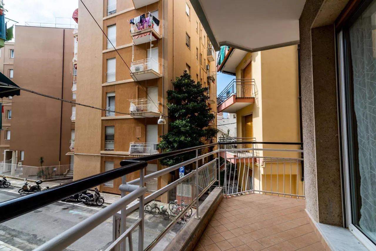 Apartment Re Sole Alassio Italy