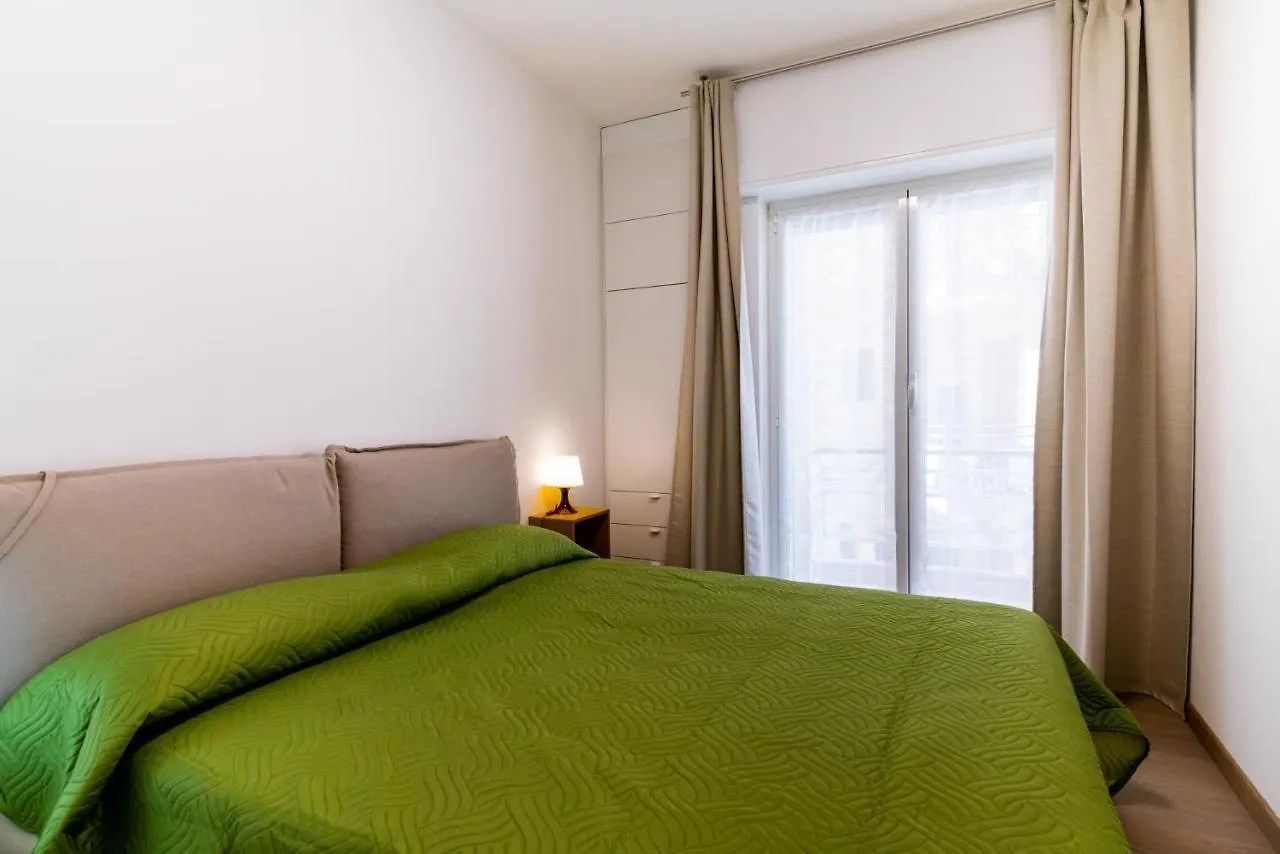 Apartment Re Sole Alassio Italy