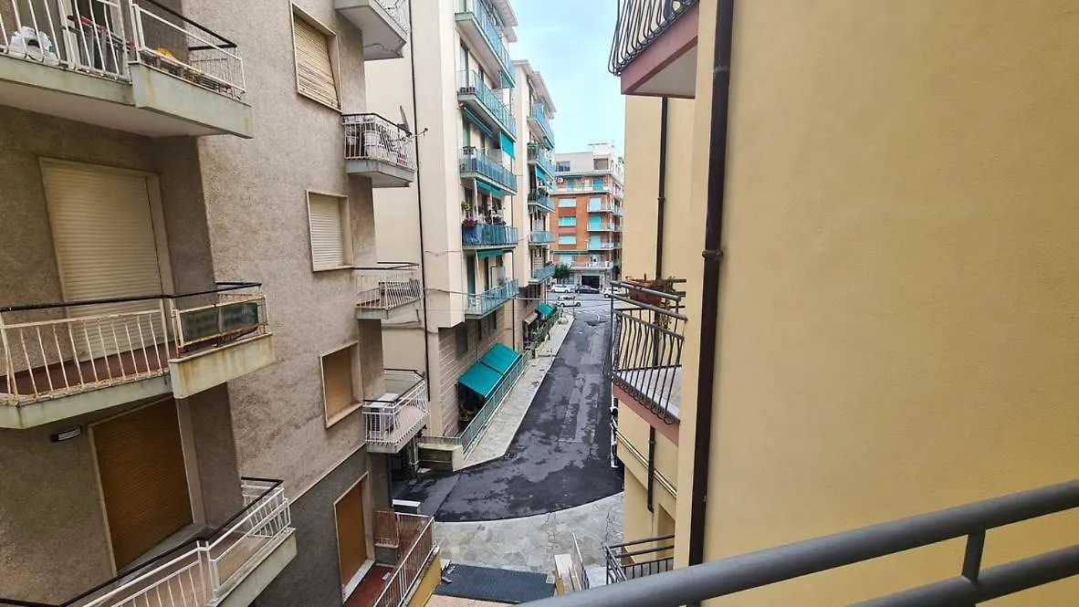 Apartment Re Sole Alassio Italy